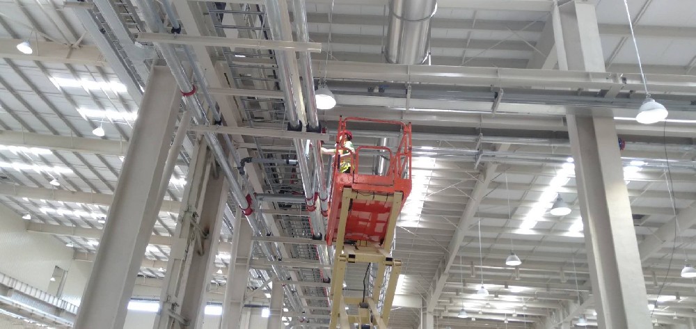 空气压缩机的管道采用什么材质